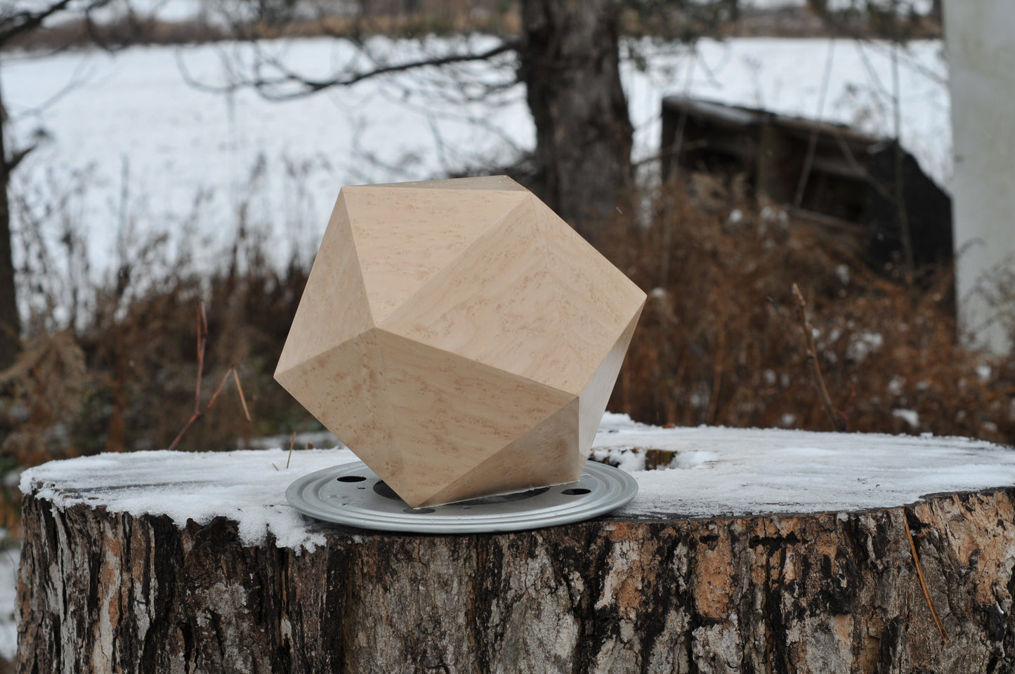 Modern Geometric Urn Birds Eye Maple