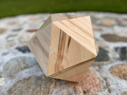 Custom Urn | 20-Sided Ambrosia Maple Urn